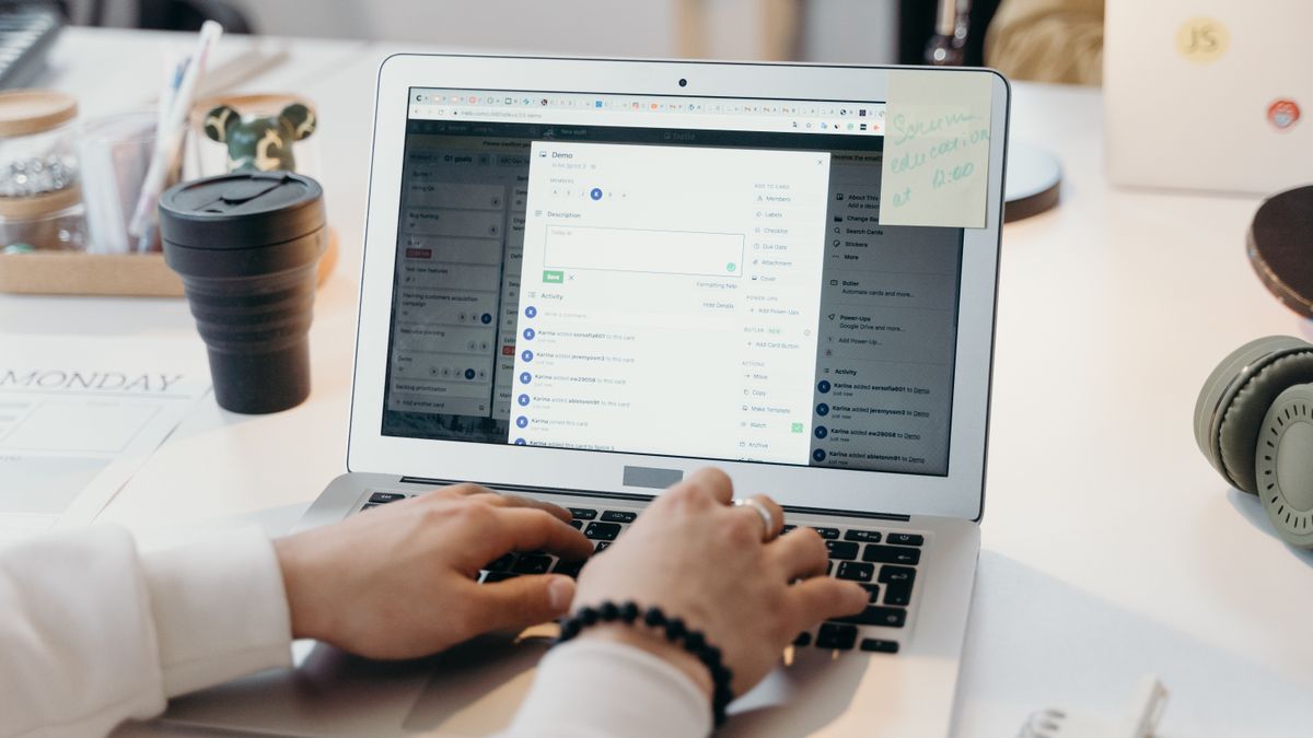 Send a payment reminder after the due date